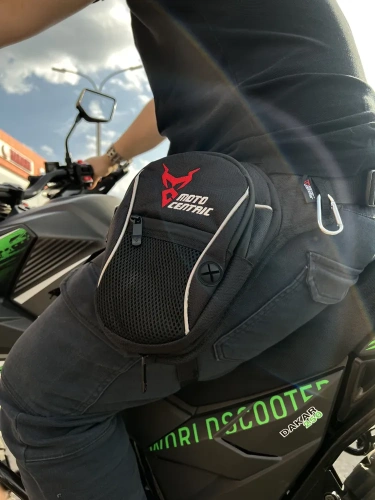 Motolike сумка на пояс красная в Москве